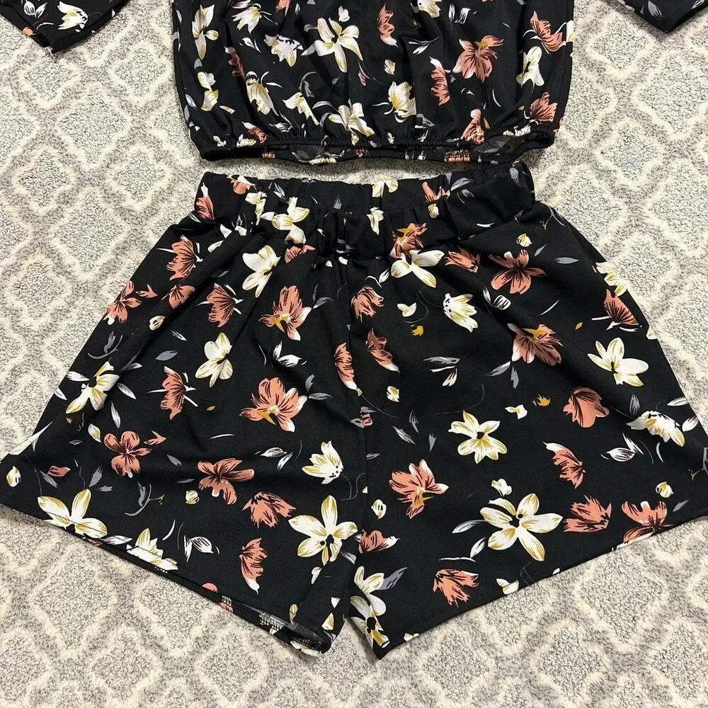 Frankies Bikinis black floral